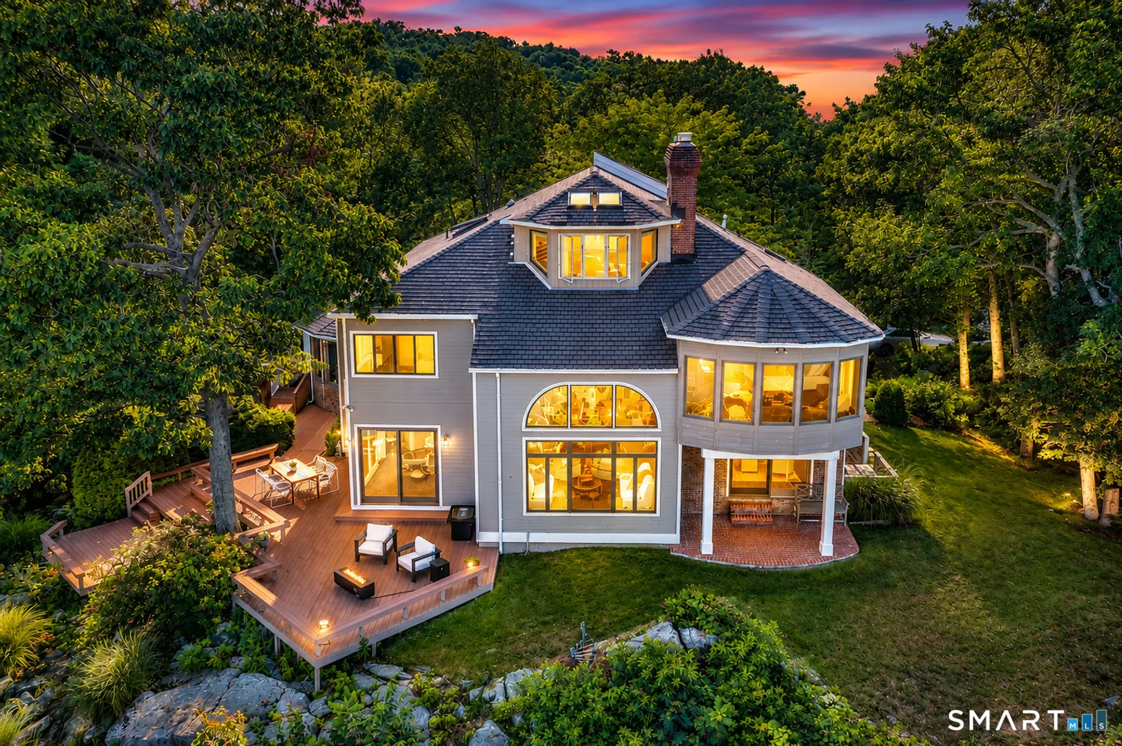 15 Alpine Drive Photo 1