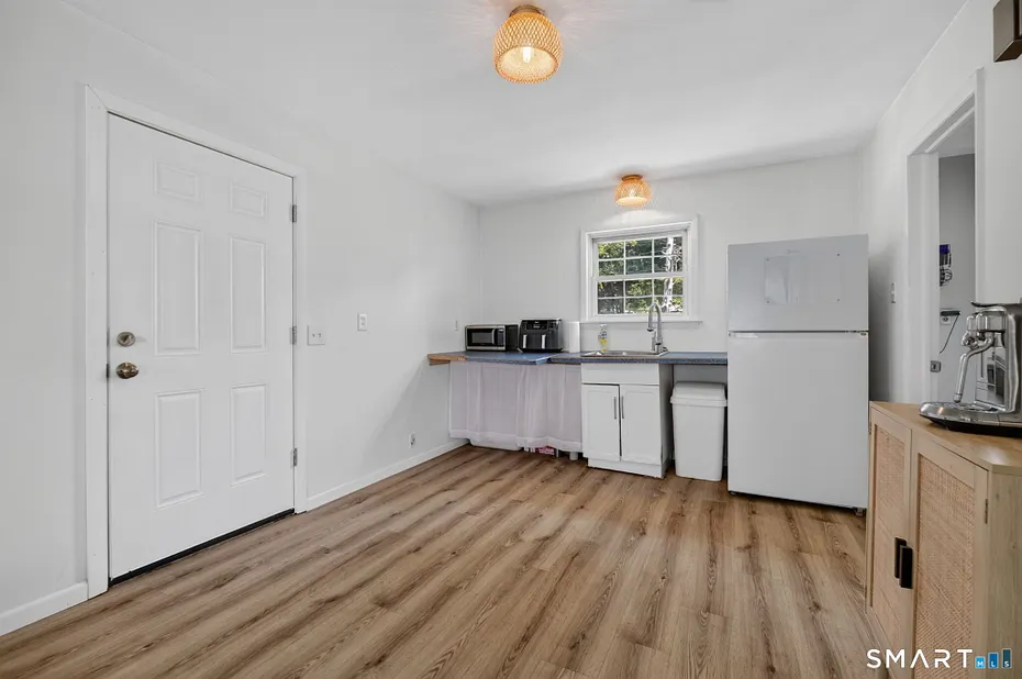 5 Beatrice Drive Photo 28