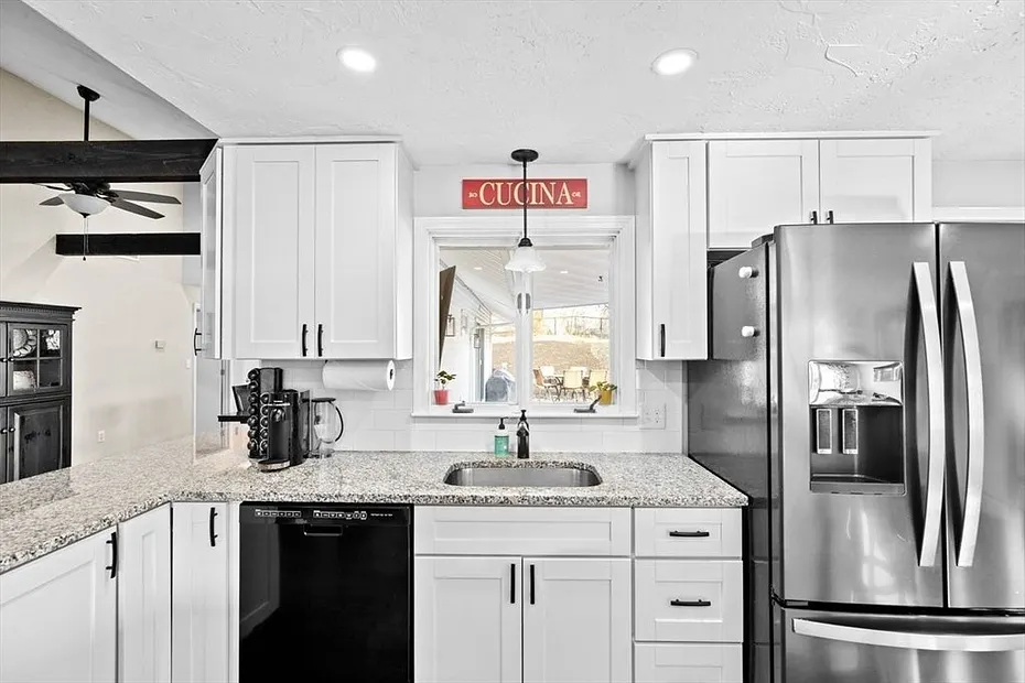 34 Inman Rd Photo 11