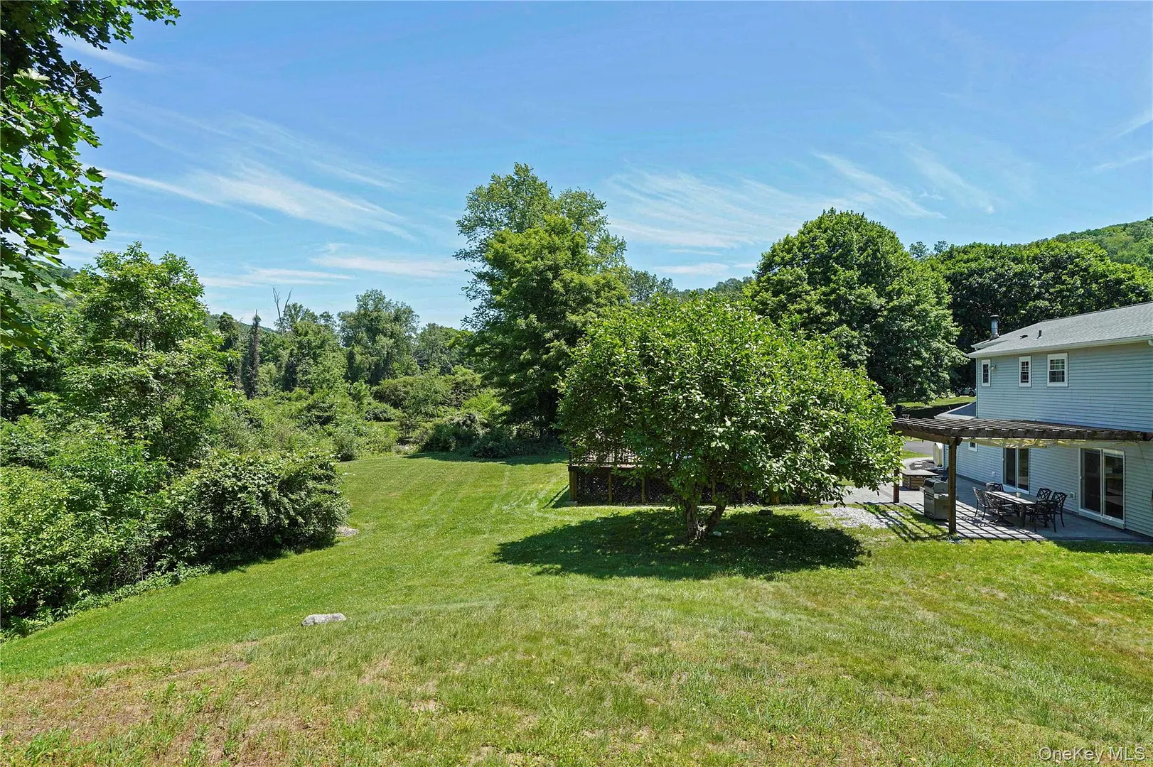 11 Kenneth Drive Photo 43