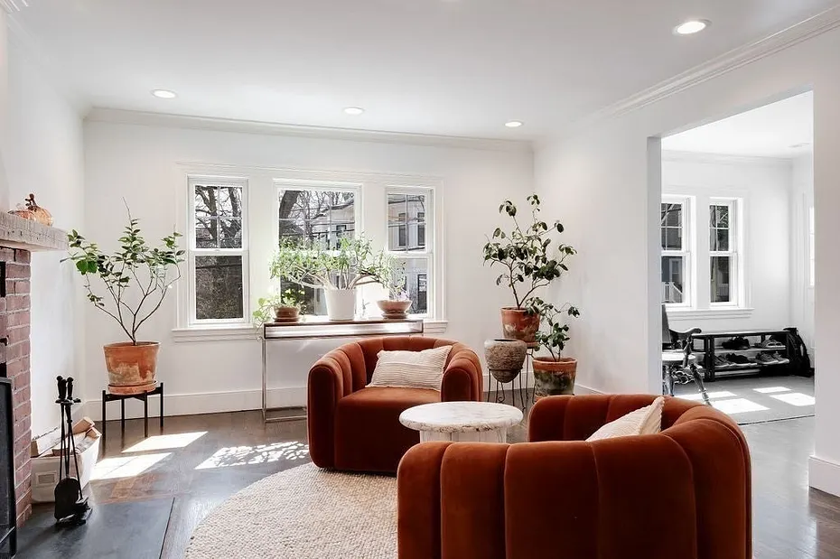 299 Walnut Street  #1 Photo 3