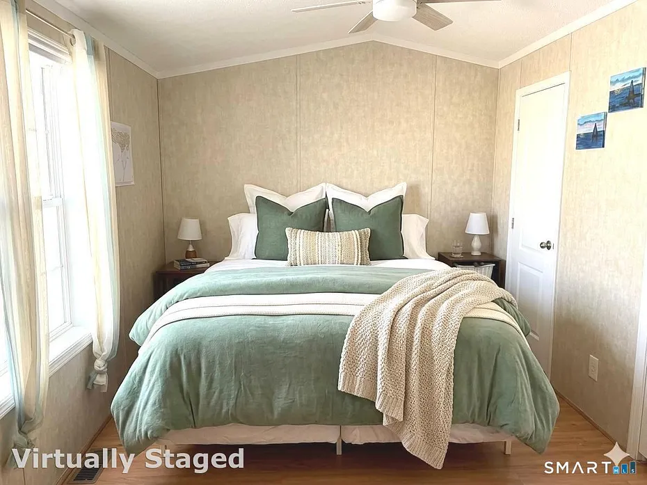 50 Linden Avenue North Photo 10