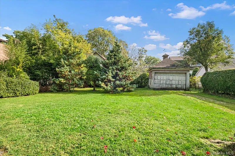 63 Prospect Street Photo 43