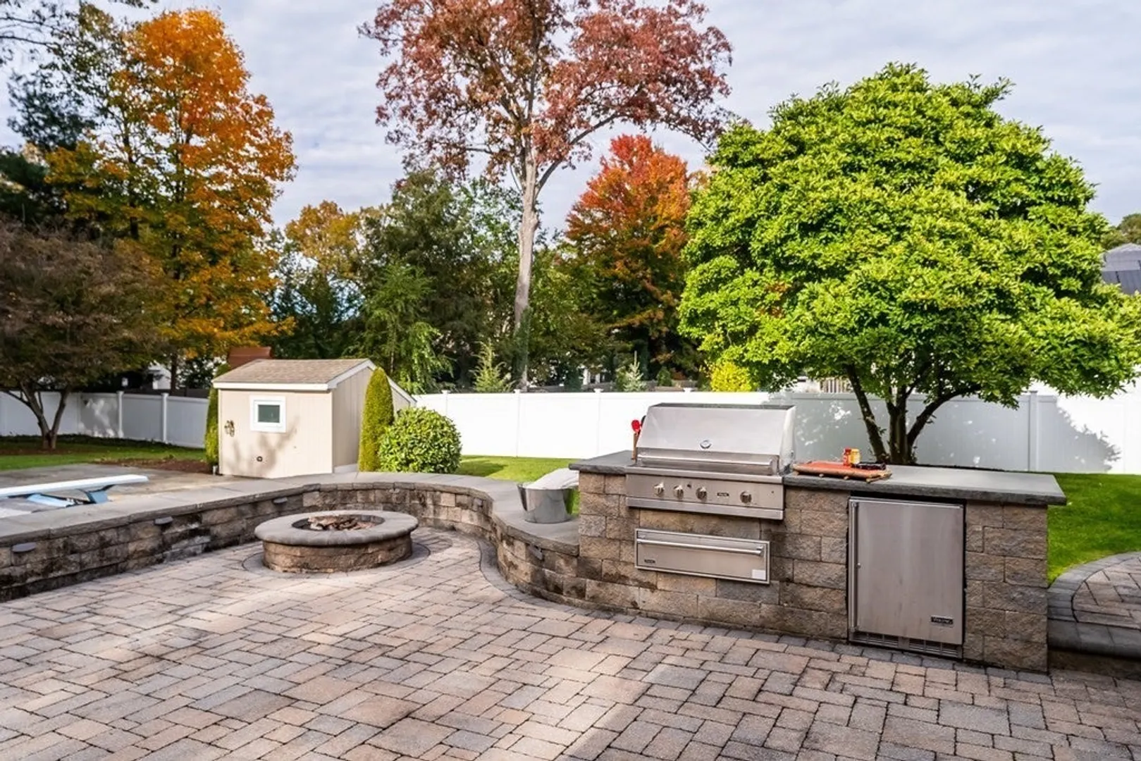 186 Tanglewood Drive Photo 8