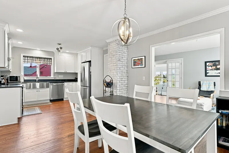 221 Water Street Photo 16