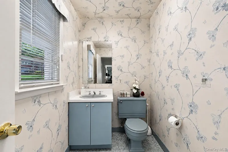 9 Parkfield Road Photo 16
