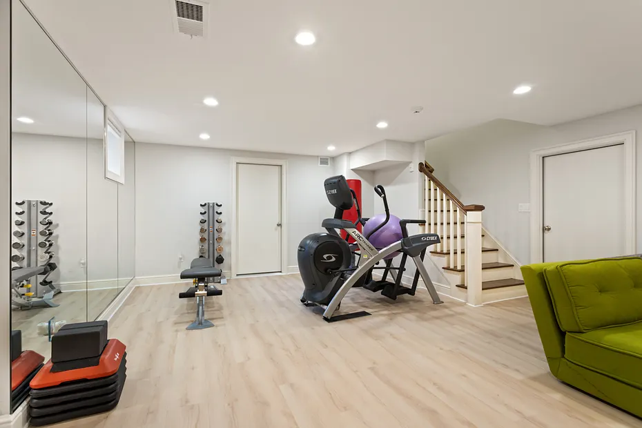11 Woodside Lane Photo 34