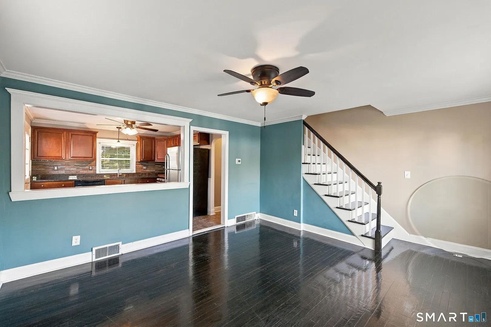 15 Ashland Avenue Photo 6