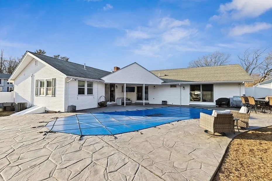 34 Inman Rd Photo 34