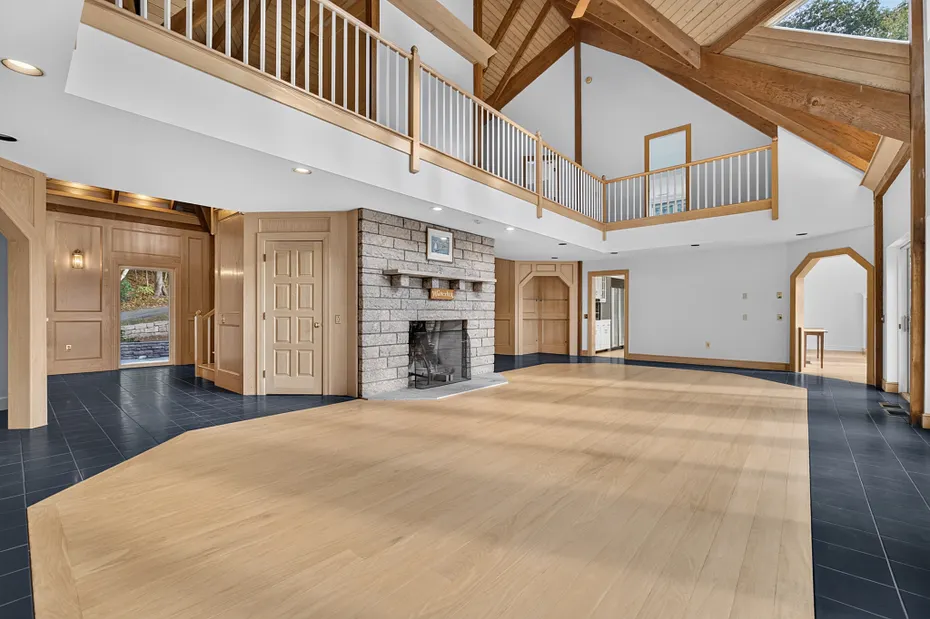 87 Cove Road Photo 8