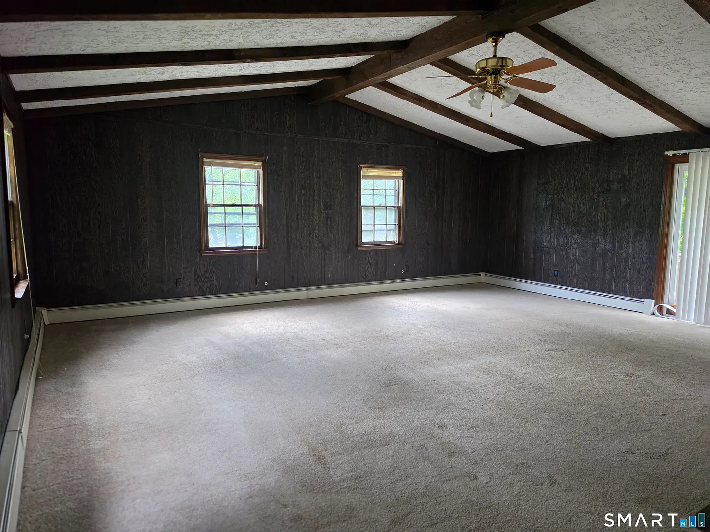 8 Squire Lane Photo 15