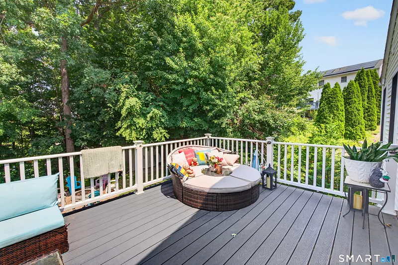 37 Adam Drive Photo 15