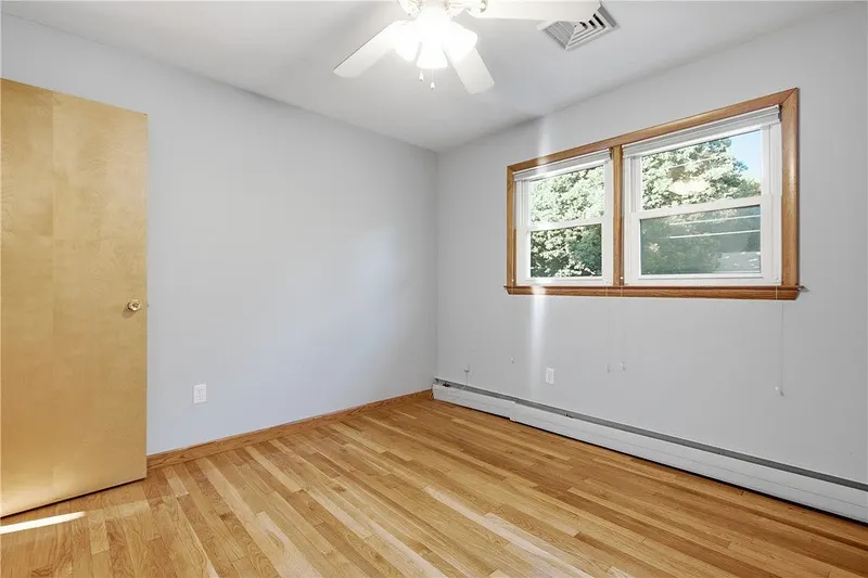 285 Angell Road Photo 37