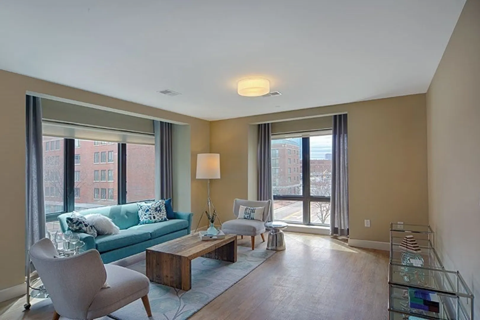 33 Rogers St.  #607 Photo 2