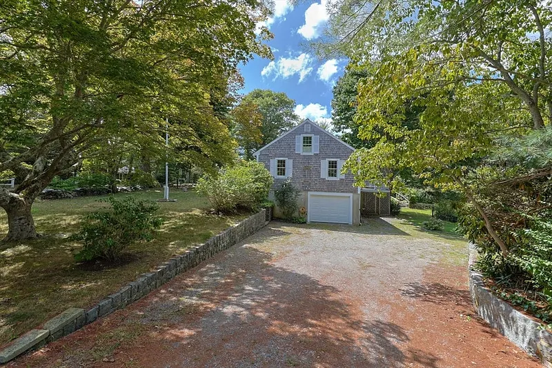 925 Crowells Bog Rd Photo 35