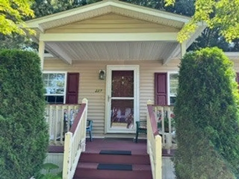 50 Highland Street Unit 227 Photo 4