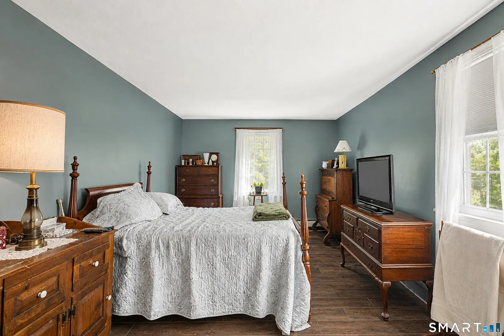 Suffield Single Family Photo 34