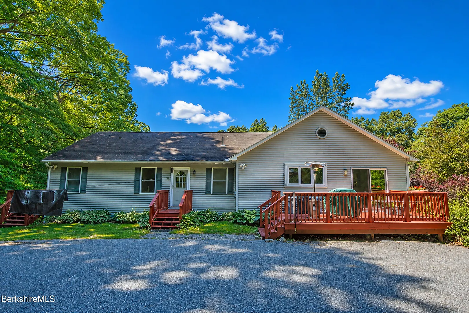 120 N Hoosac Rd Photo 34