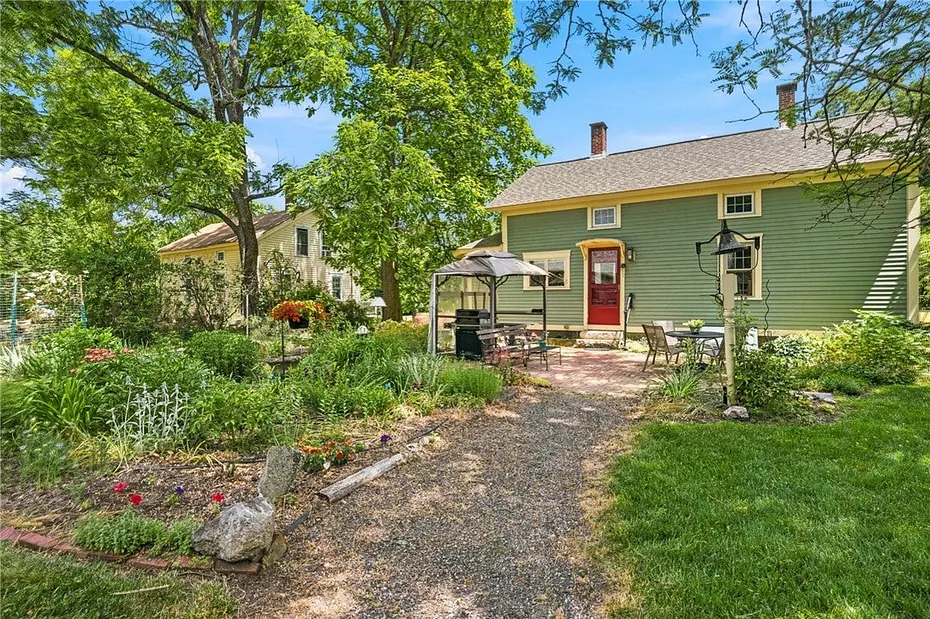362 Abbott Run Valley Road Photo 7