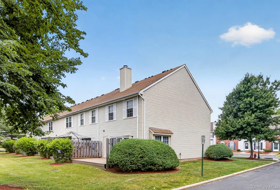 31 Burnett Way Photo 14