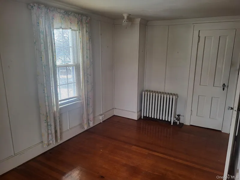 7 Hambletonian Avenue Photo 25