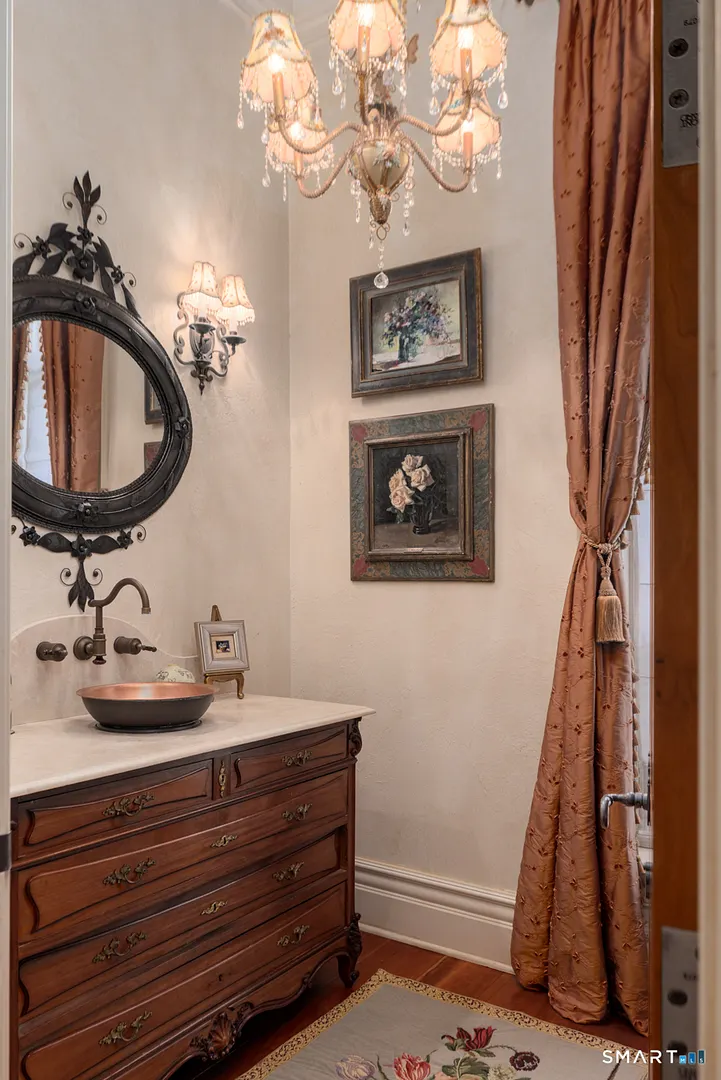 7 Equestrian Ridge Road Photo 6
