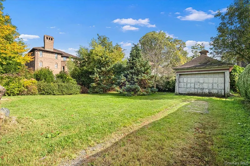 63 Prospect Street Photo 44