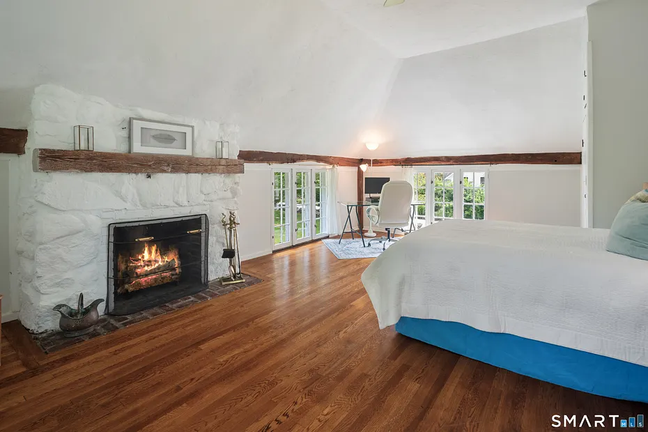 14 Partrick Lane Photo 18