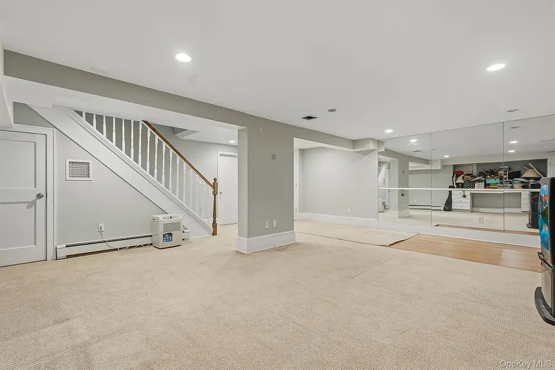 28 Observatory Drive Photo 32