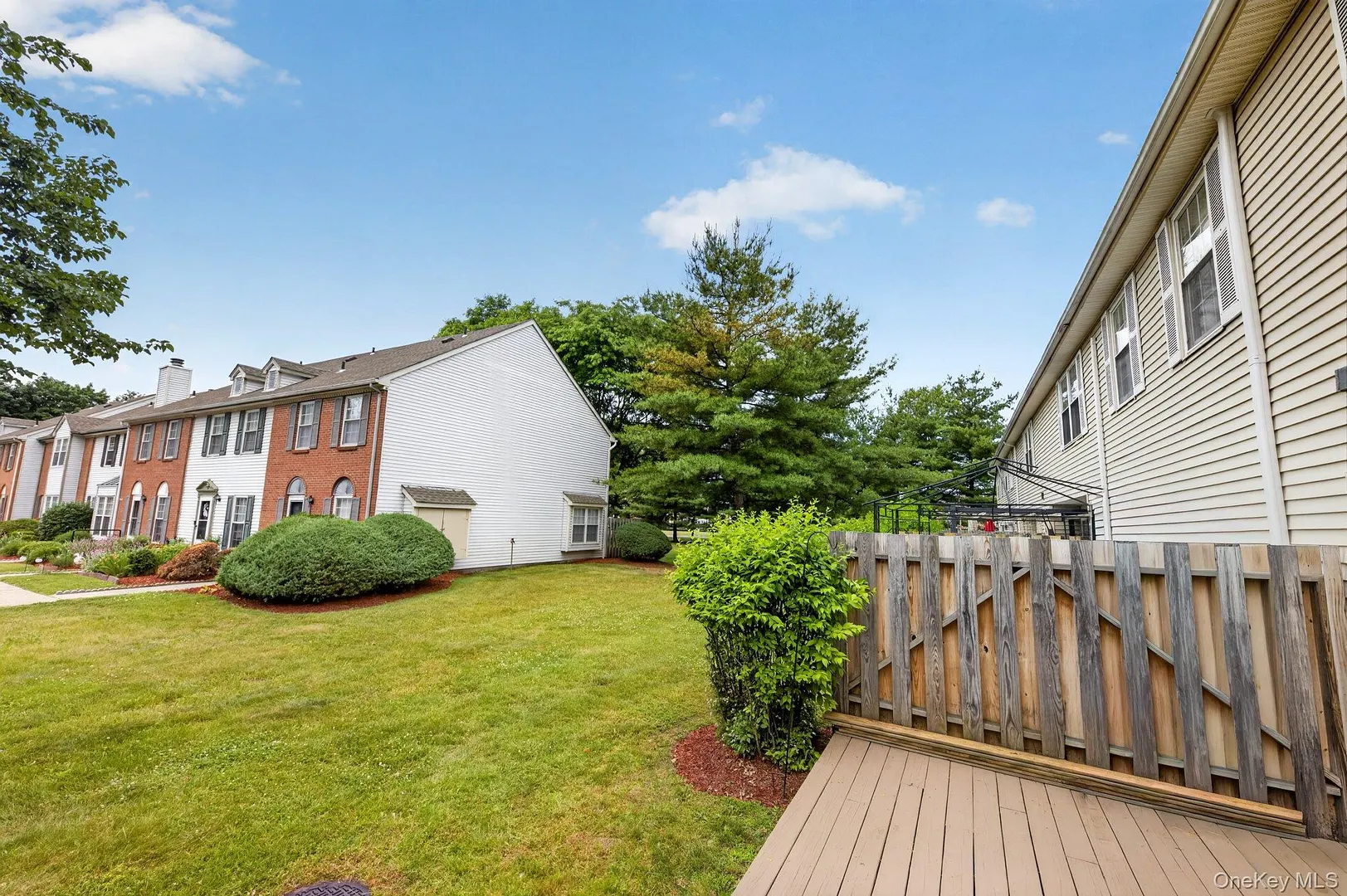 31 Burnett Way Photo 16