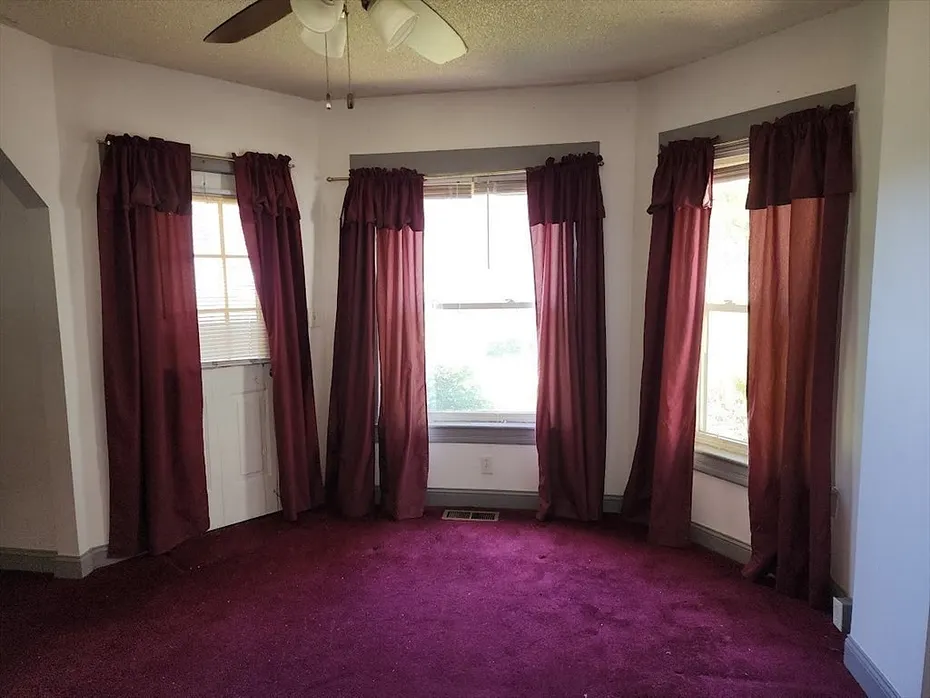 156 Grattan St Photo 14