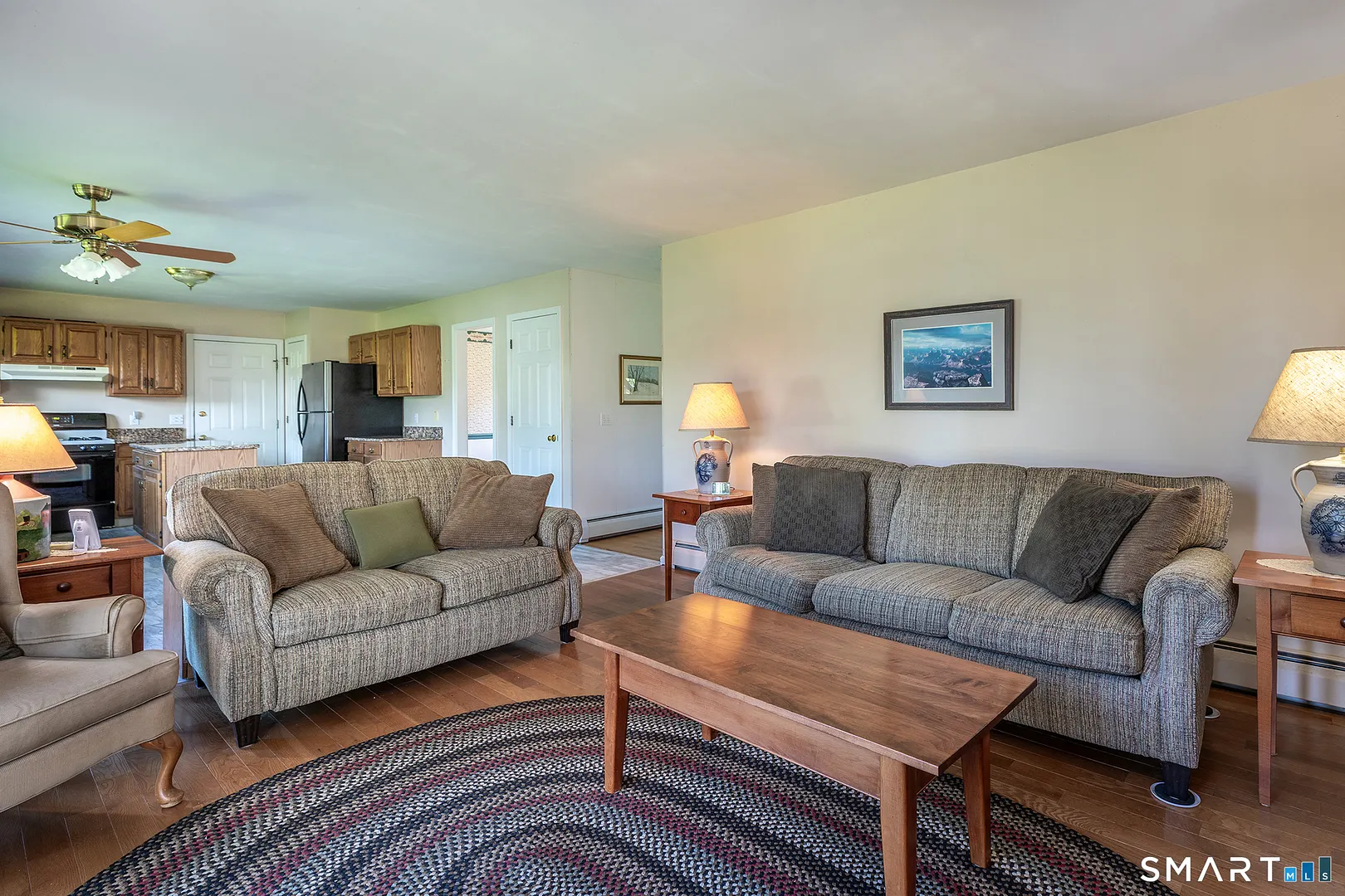 240 Beach Street Photo 11