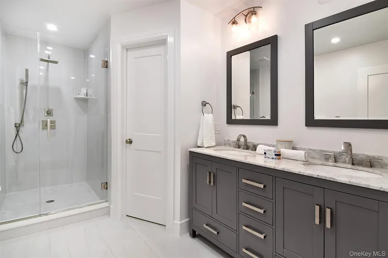 444 Sixth Avenue Photo 15