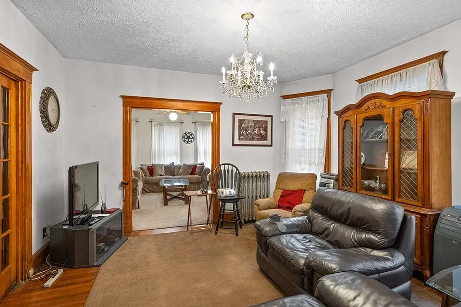 7 Brenton St Photo 8