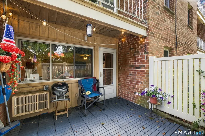 65 Westridge Road  #D5 Photo 25