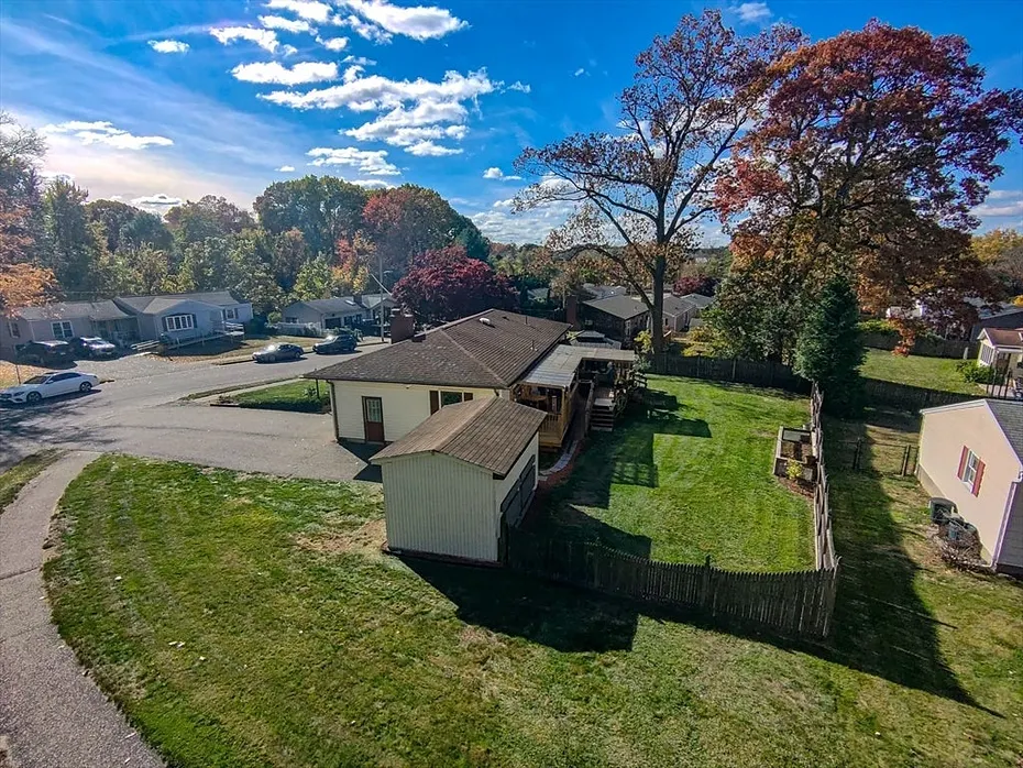 68 Parenteau Dr Photo 31