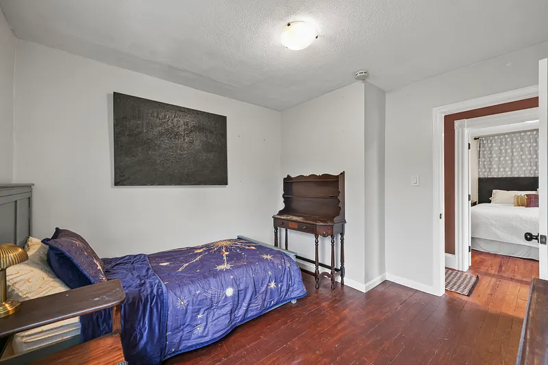 25 Calumet St Photo 30