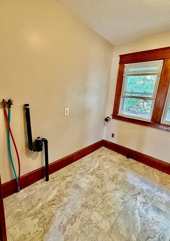 161 Hampden St  #2 Photo 11