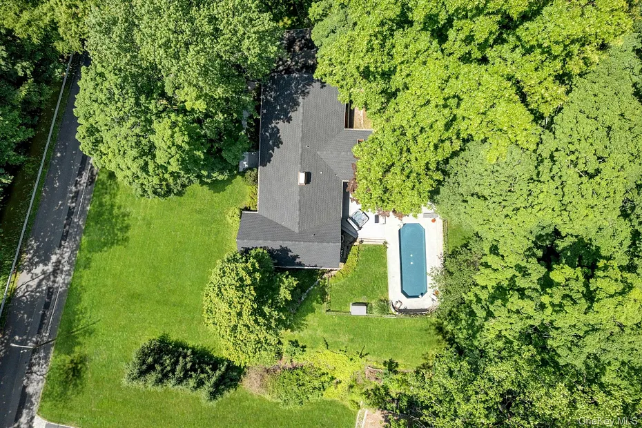 15 Deerfield Lane S Photo 4