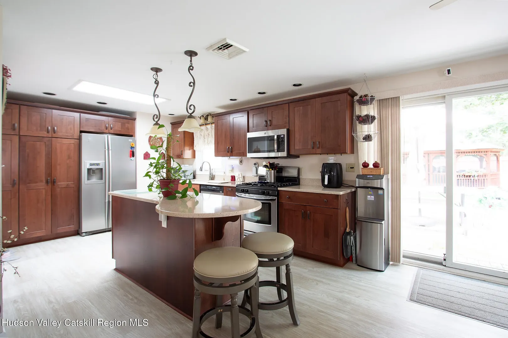 75 Oak Leaf Drive Photo 6