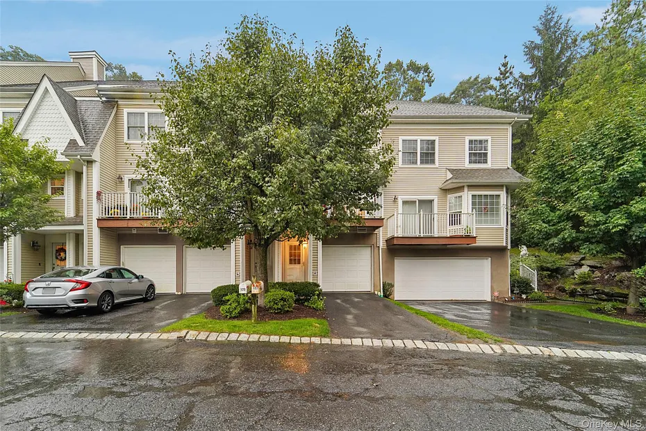 122 Crystal Hill Drive Photo 1