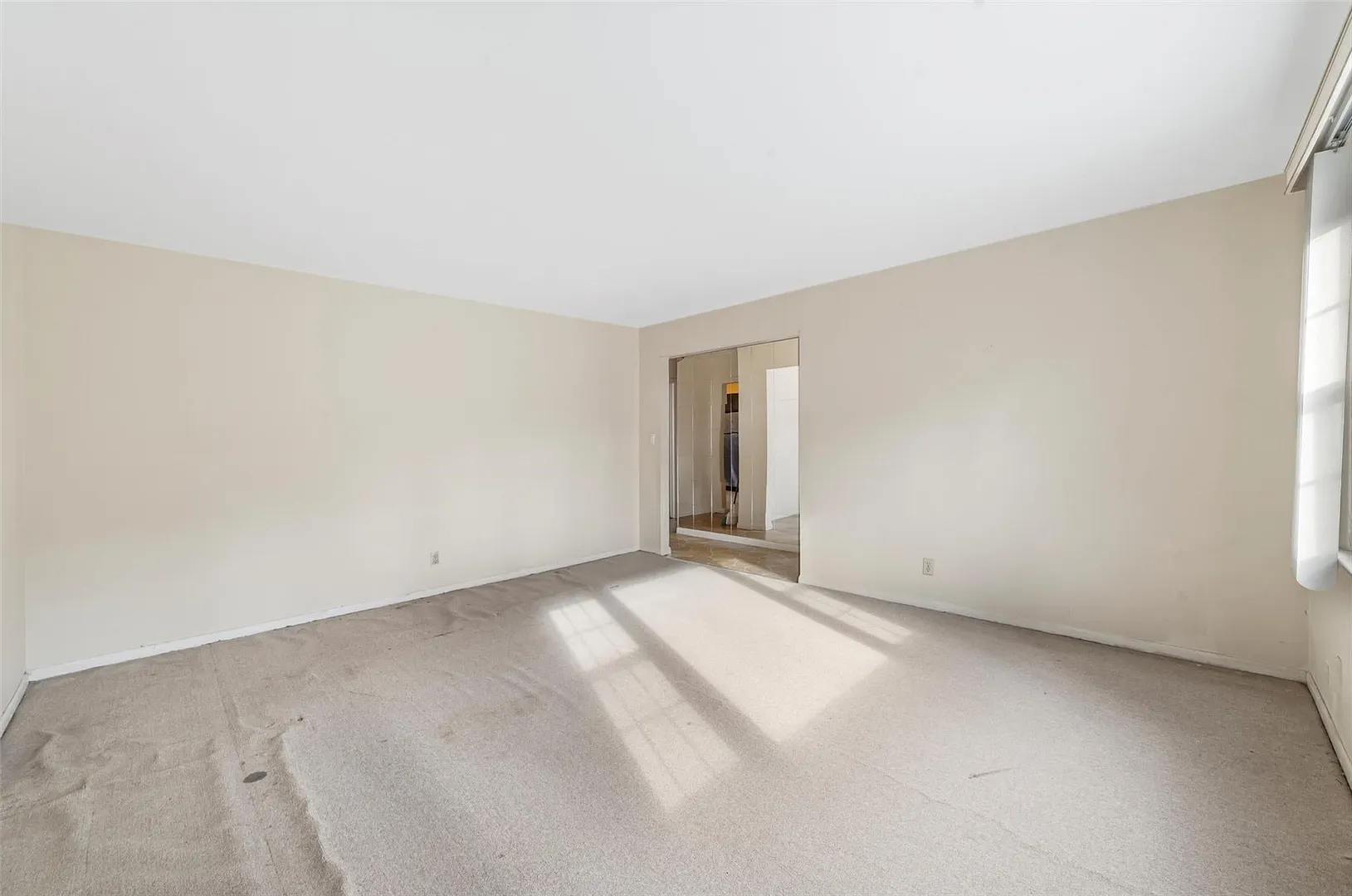 85 Stevens Avenue Photo 7