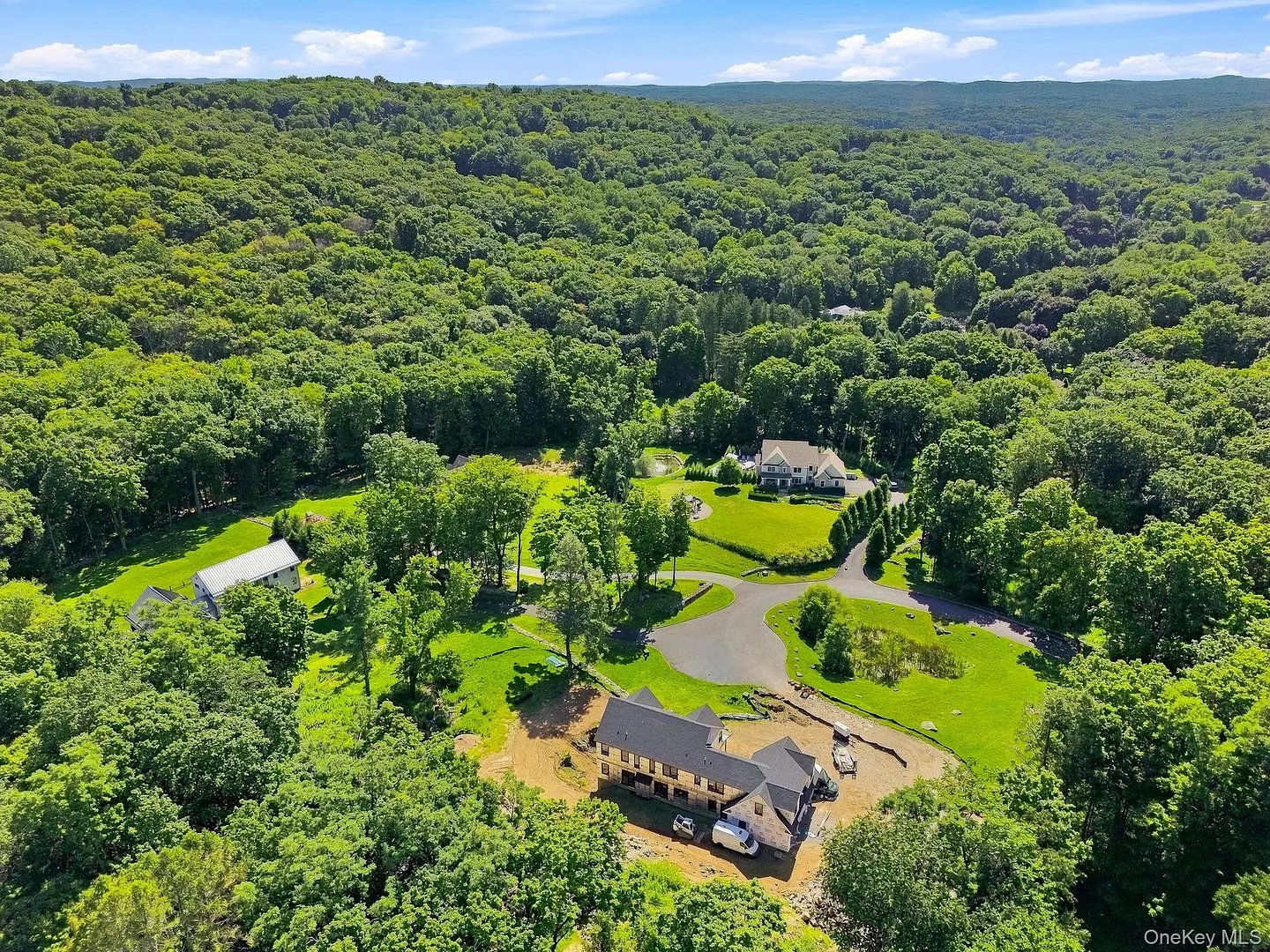 5 Boulder Pond Drive Photo 17