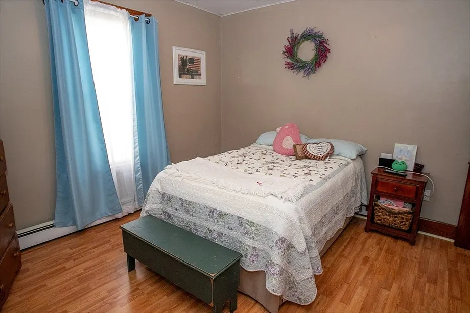 7 Leamy St Photo 22