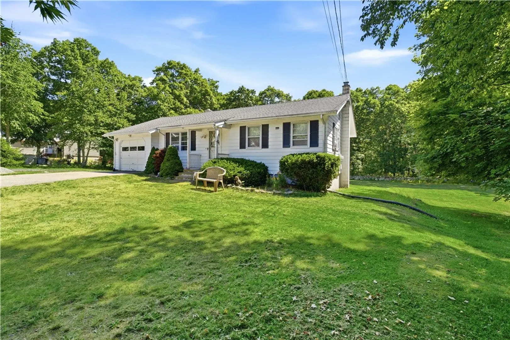 42 Charles Avenue Photo 2