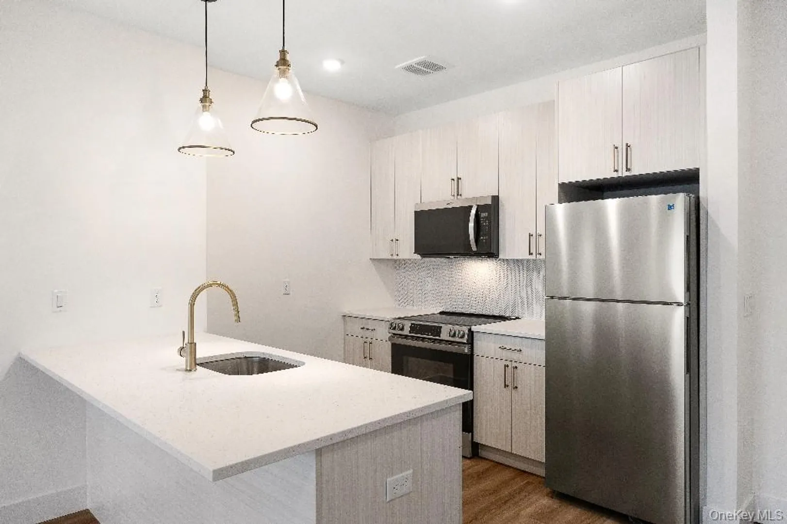 306 Bluestone Court  #104 Photo 17