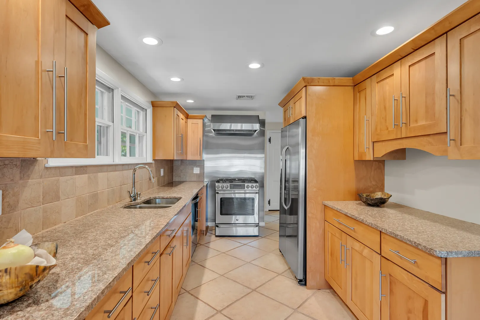 1085 Dunbar Hill Road Photo 10