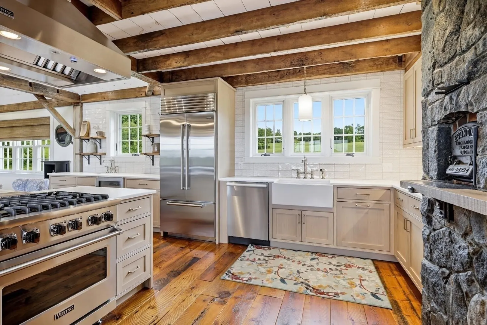 54 Patten Road Photo 12