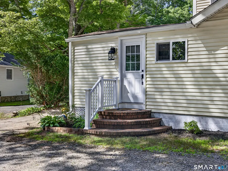 149 Liberty Street Photo 33