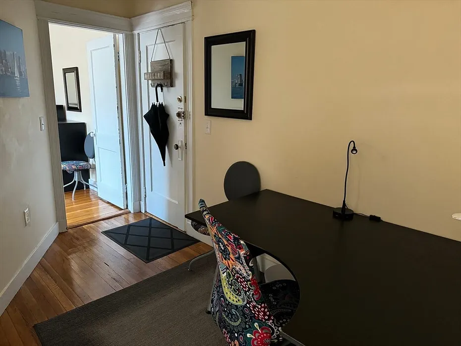 31 Queensberry St  #23 Photo 7